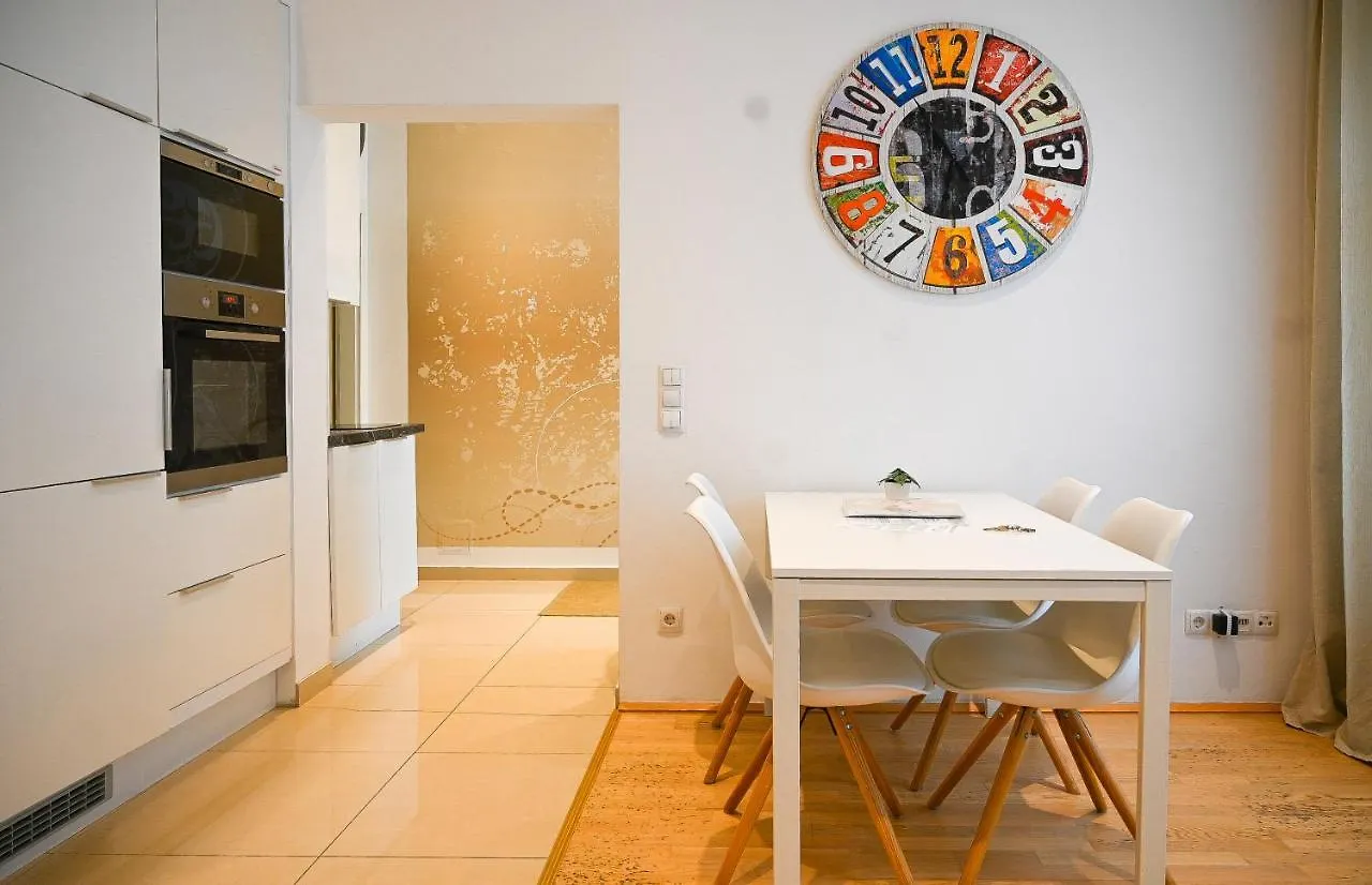 Bright Apartment Mariahilf Vídeň